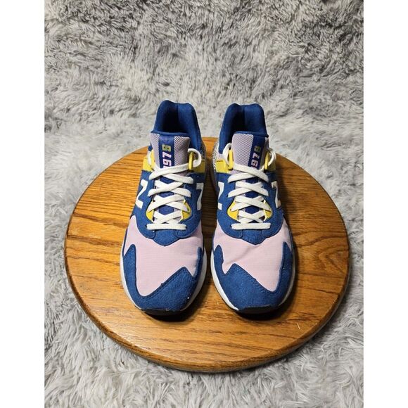 New Balence 997 Abzorb Motion Control  Womans Shoe Size 9 Blue/Pink/Animal Print - Picture 3 of 11